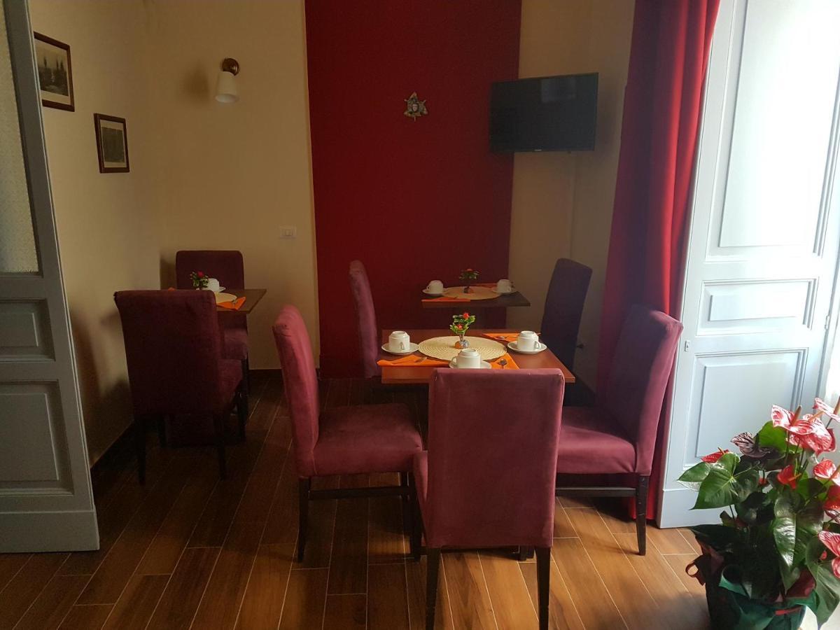 B&B Ferrau Aeroporto di Catania Fontana Rossa Esterno foto